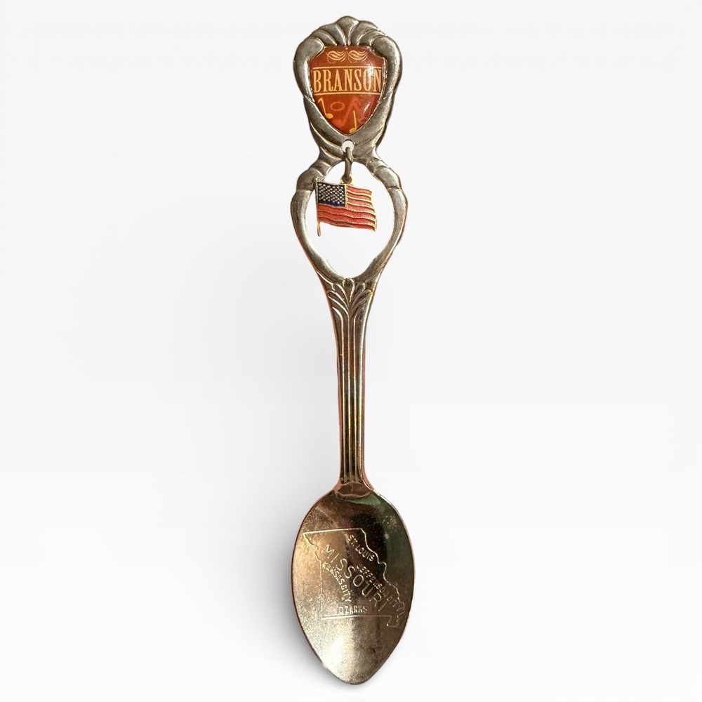 Vintage Branson Missouri Souvenir Spoon Enameled Music City USA Flag Dangle